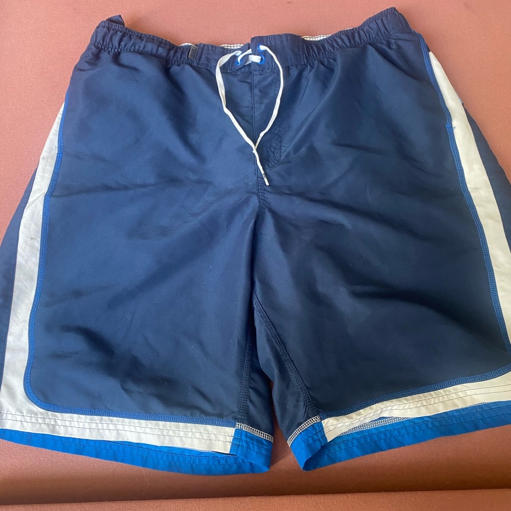 Men’s Nike swim trunks - like new